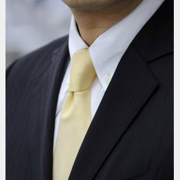 無地で揃えることから始める（Ｃ）日刊ゲンダイ