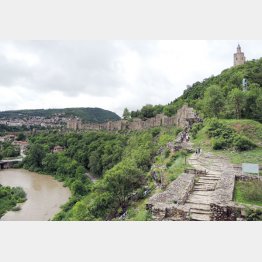 ブルガリアの「ツァレベツの丘」／（写真提供：Sannaさん）