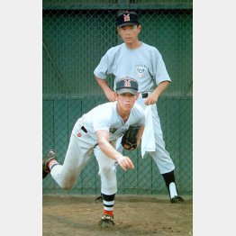 松坂の投球練習を見守る渡辺監督（Ｃ）日刊ゲンダイ