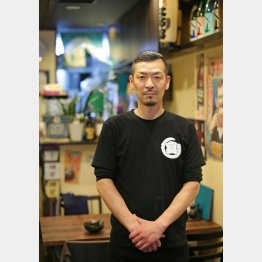 「魚菜　まる富」の富成勝さん（Ｃ）日刊ゲンダイ