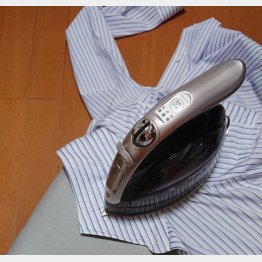 クールビズまで「アイロンの３カ所がけ」でしのぐ（Ｃ）日刊ゲンダイ