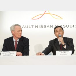ルノーのジャンドミニク・スナール会長と日産自動車の西川広人社長兼ＣＥＯ（Ｃ）日刊ゲンダイ