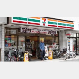 店舗数は３９５４店から５．３倍の２万８７６店に（Ｃ）日刊ゲンダイ