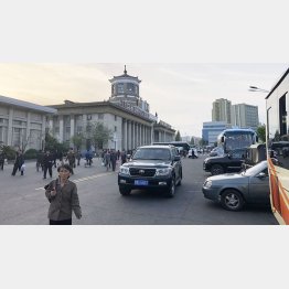 平壌駅前（撮影：筆者）