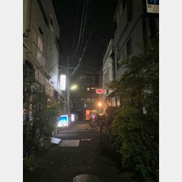 かつてアーケードの飲み屋街だった（提供写真）