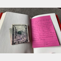 （アシュリーさんのツイッターから）