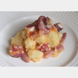 合う酒＝赤ワイン（Ｃ）日刊ゲンダイ