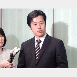 北方領土の元島民に対する不適切な発言の撤回を表明した日本維新の会の丸山穂高衆院議員（Ｃ）共同通信社