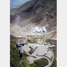 夏の観光シーズンはどうなるのか…（箱根山の大涌谷）／（Ｃ）共同通信社