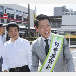 千葉1区立候補時の長谷川豊氏（右）と松井一郎日本維新の会代表（17年）／（Ｃ）日刊ゲンダイ