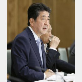 「会期末まで丁寧に」が聞いて呆れる（安倍首相）／（Ｃ）共同通信社