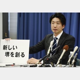 維新公認の新人・永藤英機氏が逃げ切り初当選（Ｃ）共同通信社