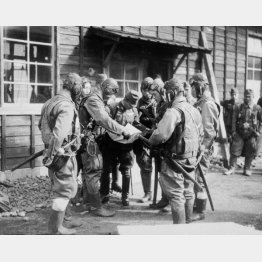 陸軍の特攻隊（44年12月）／（Ｃ）共同通信社