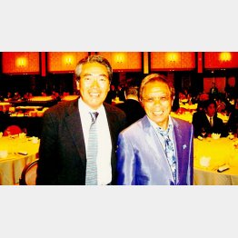 サブちゃん（北島三郎・右）とは長い付き合い／（提供写真）