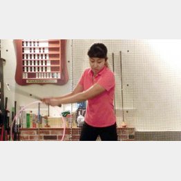 連続写真はこちらから（Ｃ）日刊ゲンダイ