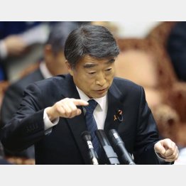 正直に出せ（根本厚労相）（Ｃ）日刊ゲンダイ