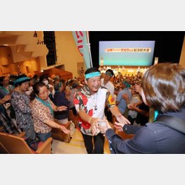 若者受けが課題（高良鉄美氏）／（提供写真）