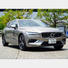ボルボV60 T6 Twin Engine AWD Momentum（写真）小沢コージ