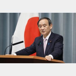 国内では恐ろしいほどの情報収集力なのに（菅官房長官）／（Ｃ）共同通信社