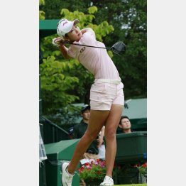 飛距離だけではベテランを脅かすことはできない（Ｃ）共同通信社