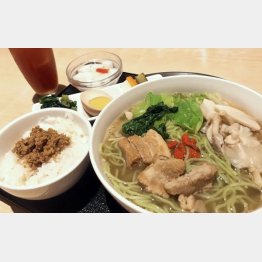 クロレラ入り翡翠麺（Ｃ）日刊ゲンダイ