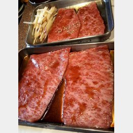 「シャブ焼き」（下）は「りんご」の２倍の大きさ（Ｃ）日刊ゲンダイ