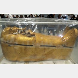 ツタンカーメンの黄金の棺（Ｃ）ロイター