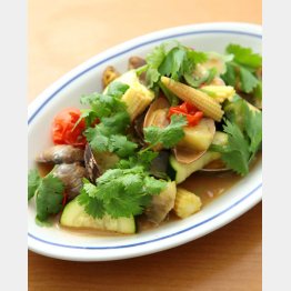 合う酒＝白ワイン（Ｃ）日刊ゲンダイ