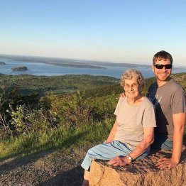 ２人の旅はまだまだ続く（ブラッドさんのインスタグラムから）