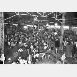 60年代の新宿は血なまぐさい街だった（Ｃ）共同通信社