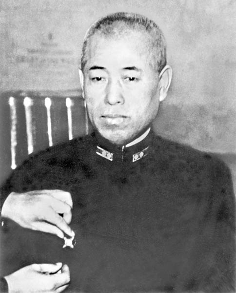 3058 海軍元帥/大将 山本五十六青 戦時白黒写真 昭和レトロ 超レア希少