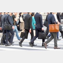 賃金はあがらないのに（写真はイメージ）／（Ｃ）日刊ゲンダイ