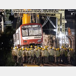 京急脱線事故はトラックを運転していた67歳の男性が死亡した（Ｃ）共同通信社