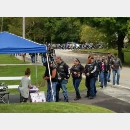 （ジョー・スロッピーさんのフェイスブックから）