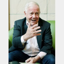 「この先、日本株を買う予定はありません」と断言するロジャーズ氏（Ｃ）日刊ゲンダイ