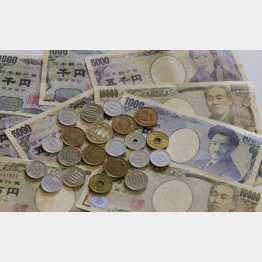 一部は千円札や小銭で用意しておく（Ｃ）日刊ゲンダイ