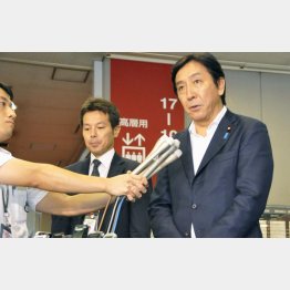 口調は厳しいが…（菅原経産相）／（Ｃ）共同通信社