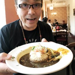 「旧ヤム邸」のスパイスカレー（提供写真）