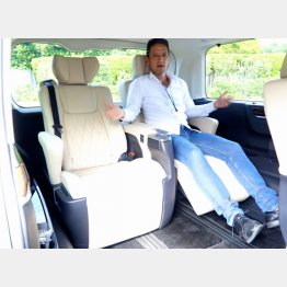 エグゼクティブラウンジ用のボックスシート！（写真）小沢コージ