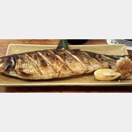 パリッと焼き加減も抜群（Ｃ）日刊ゲンダイ