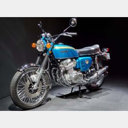 ホンダはCBシリーズを陳列（Ｃ）日刊ゲンダイ