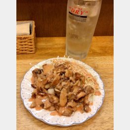 「アジアンキッチン」のつまみケバブ（Ｃ）日刊ゲンダイ