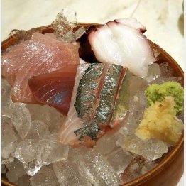 左からブリ、カツオ、アジ、タコ（Ｃ）日刊ゲンダイ