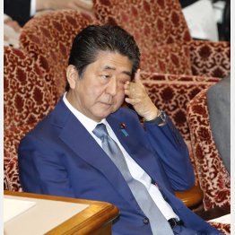 いよいよ退場だ！（Ｃ）日刊ゲンダイ