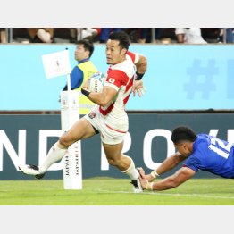 快足飛ばして大活躍だった福岡だが…（Ｃ）日刊ゲンダイ