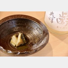 合う酒＝日本酒（Ｃ）日刊ゲンダイ