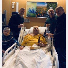 （アダム・シェムさんのツイッターから）