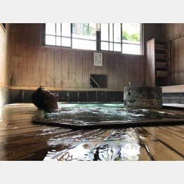 クタ～ッ（Ｃ）日刊ゲンダイ