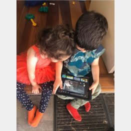 （ローラさんのフェイスブックから）