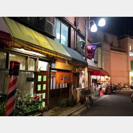 老舗も老舗だった（Ｃ）日刊ゲンダイ